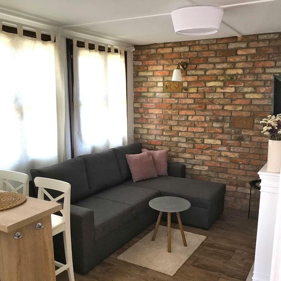 Aranypart Apartmanhazak Tiszakecske Luaran gambar